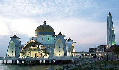 Masjid Selat Melaka